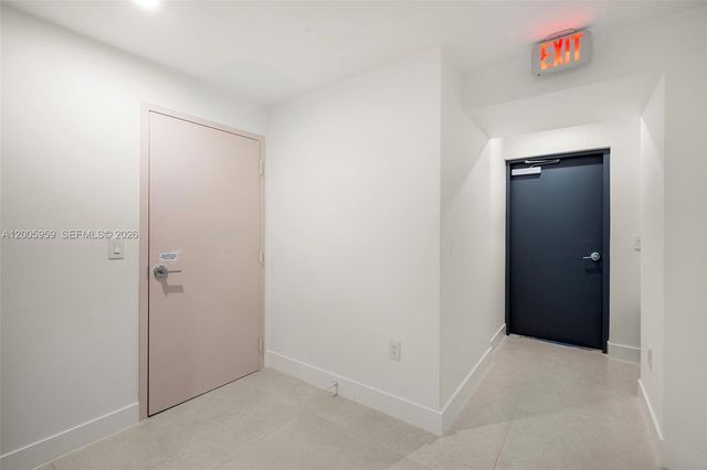 700 NE 24th St 3201, Miami, FL 33137
