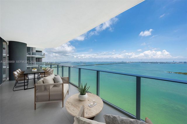 700 NE 24th St 3201, Miami, FL 33137