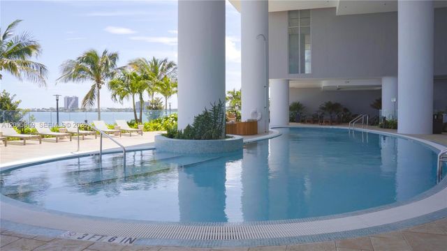 700 NE 24th St 3201, Miami, FL 33137