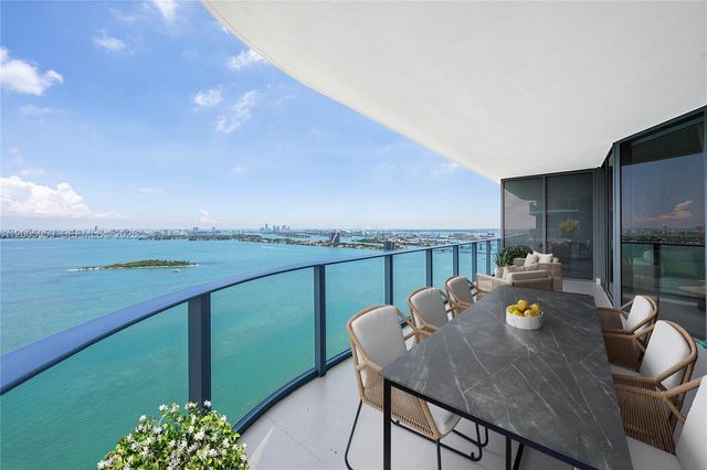 700 NE 24th St 3201, Miami, FL 33137