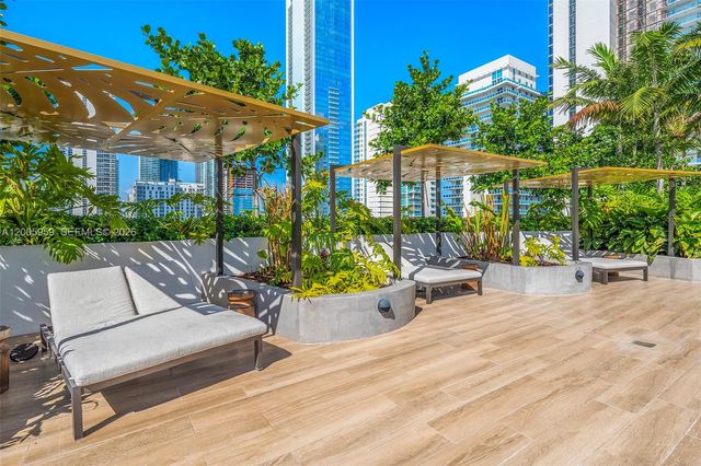700 NE 24th St 3201, Miami, FL 33137