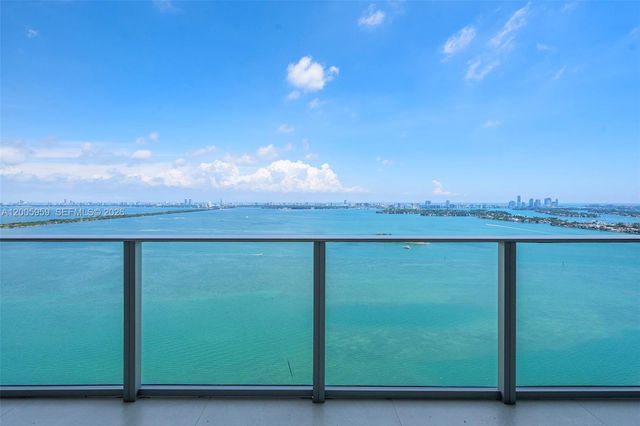 700 NE 24th St 3201, Miami, FL 33137