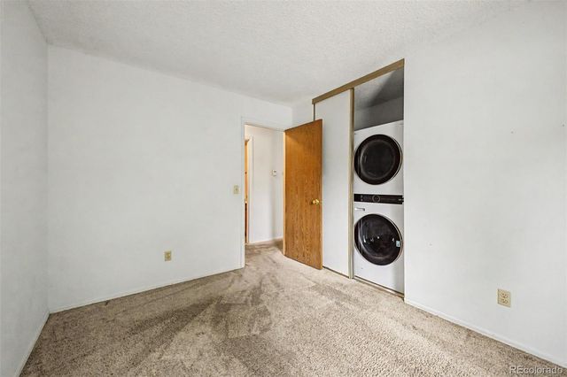 1123 S Lewiston Way, Aurora, CO 80017