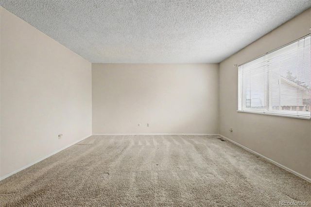 1123 S Lewiston Way, Aurora, CO 80017