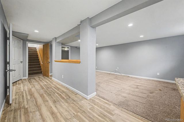 1123 S Lewiston Way, Aurora, CO 80017