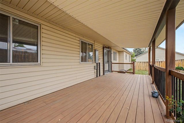 1123 S Lewiston Way, Aurora, CO 80017