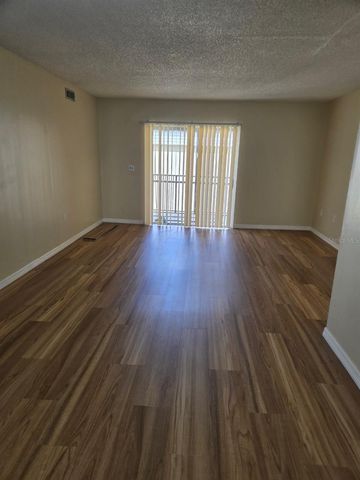 1000 LAKE OF THE WOODS BOULEVARD 201E, Casselberry, FL 32730