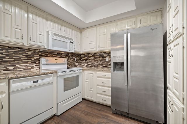 14151 Montfort Drive 302, Dallas, TX 75254