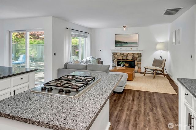 225 SE 10th Circle, North Bend, WA 98045