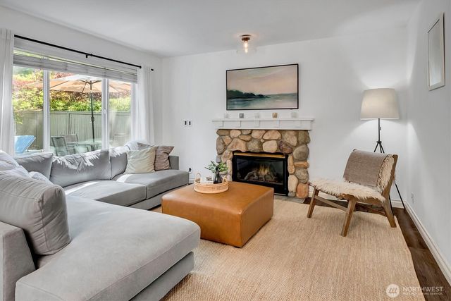 225 SE 10th Circle, North Bend, WA 98045