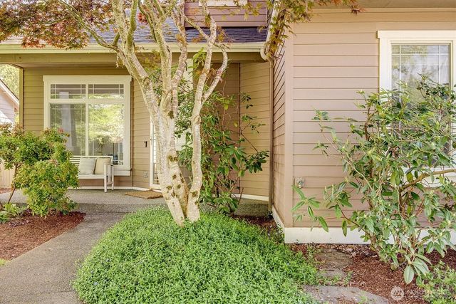 225 SE 10th Circle, North Bend, WA 98045