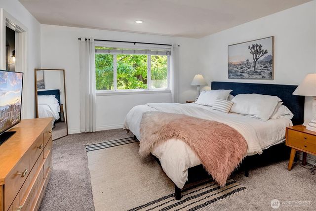 225 SE 10th Circle, North Bend, WA 98045