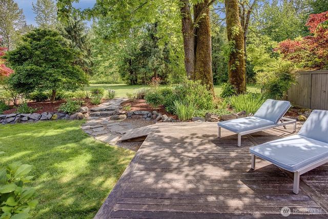 225 SE 10th Circle, North Bend, WA 98045