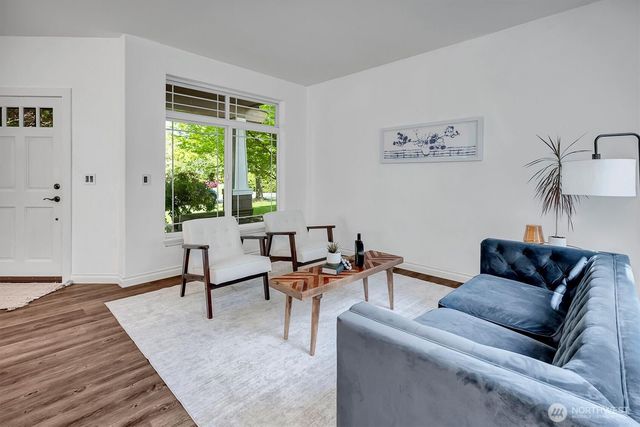 225 SE 10th Circle, North Bend, WA 98045