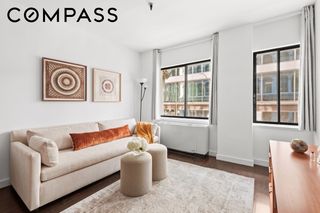 67 E 11th St Apt 219, New York City, NY 10003