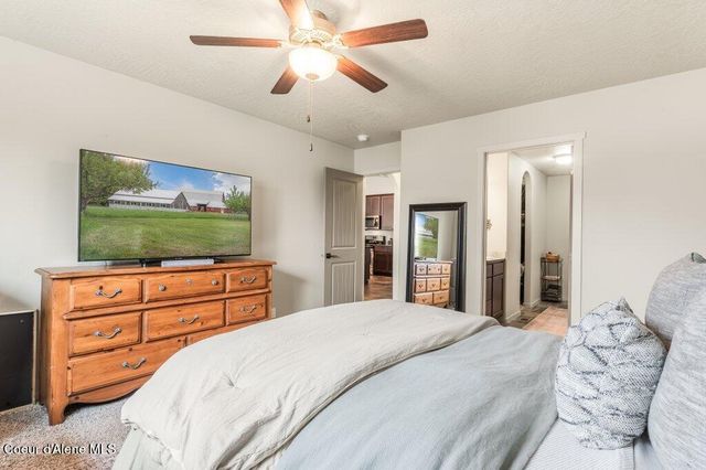 3363 N Woodford ST, Post Falls, ID 83854