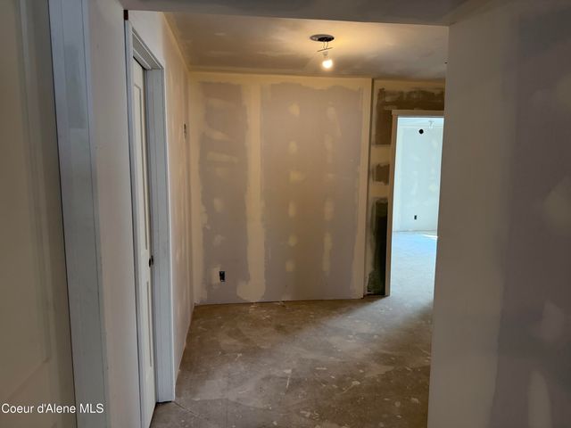 3363 N Woodford ST, Post Falls, ID 83854