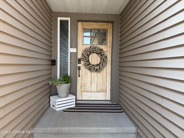 3363 N Woodford ST, Post Falls, ID 83854