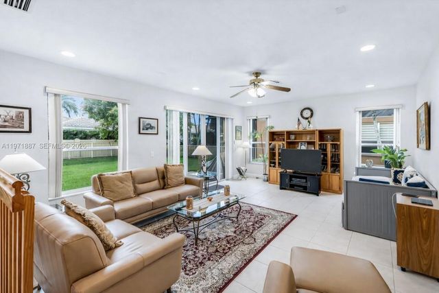 5321 SW 184th Way, Miramar, FL 33029