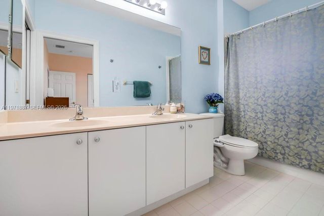 5321 SW 184th Way, Miramar, FL 33029