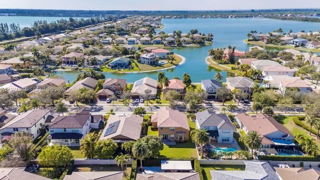 5321 SW 184th Way, Miramar, FL 33029