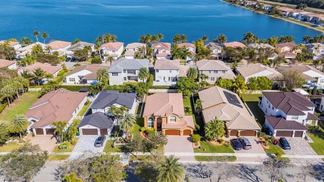 5321 SW 184th Way, Miramar, FL 33029