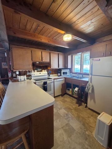 1 Frog Hollow, Wilmington, VT 05363