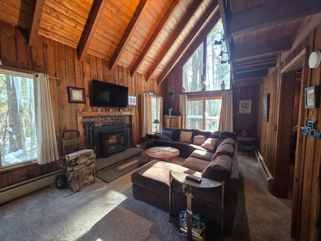 1 Frog Hollow, Wilmington, VT 05363