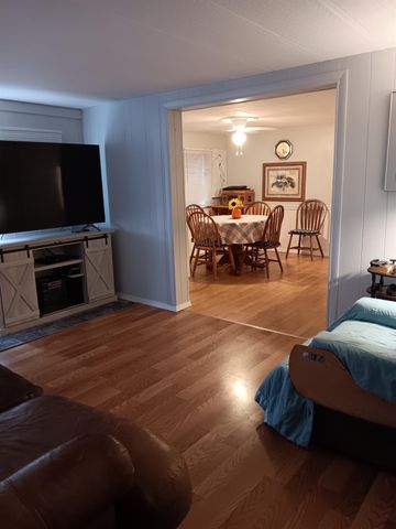 1112 21st St, Okeechobee, FL 34974