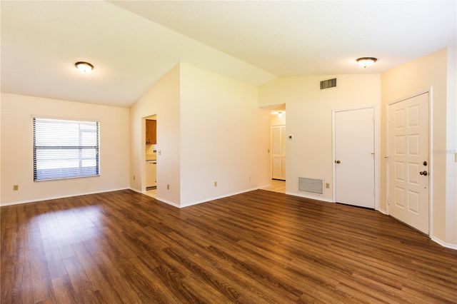 1002 GAMMAGE POINT, Oviedo, FL 32765