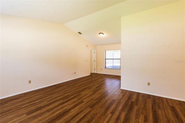 1002 GAMMAGE POINT, Oviedo, FL 32765