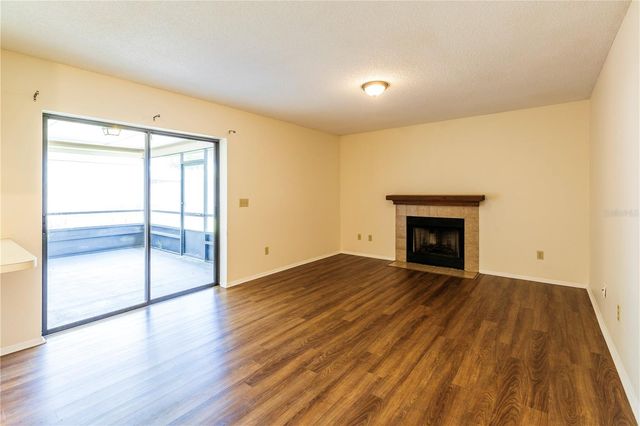 1002 GAMMAGE POINT, Oviedo, FL 32765