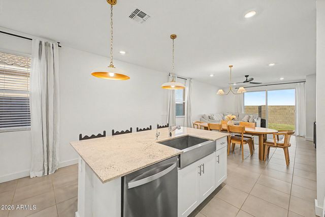 3099 E HAYDEN ROSE Avenue, San Tan Valley, AZ 85143