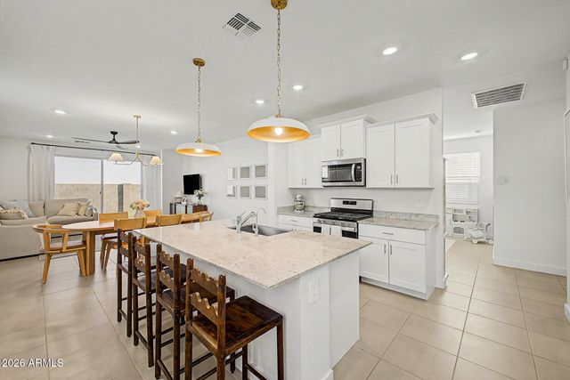 3099 E HAYDEN ROSE Avenue, San Tan Valley, AZ 85143