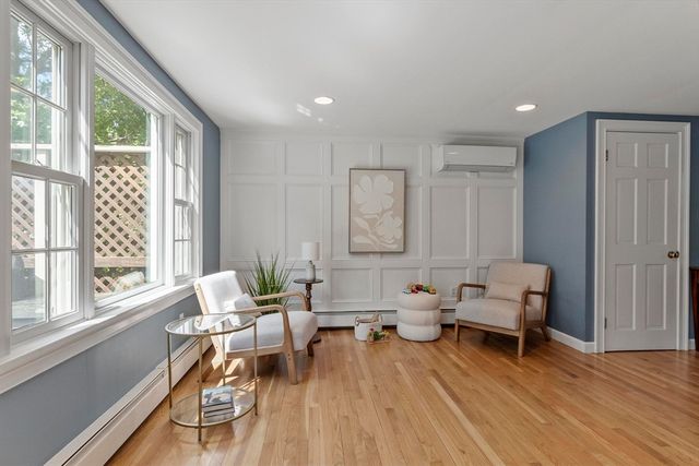 93 Nashoba Rd, Concord, MA 01742