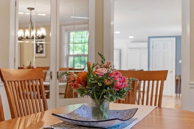 93 Nashoba Rd, Concord, MA 01742