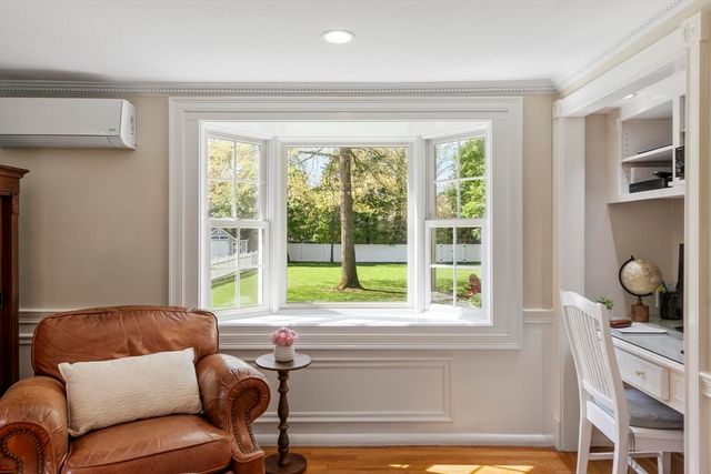 93 Nashoba Rd, Concord, MA 01742
