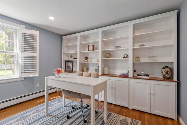 93 Nashoba Rd, Concord, MA 01742