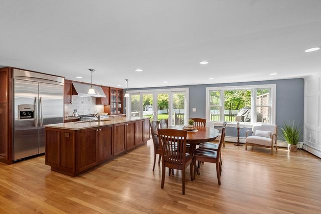 93 Nashoba Rd, Concord, MA 01742