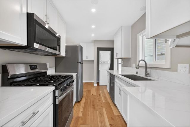8301 Mission gorge Road 64, Santee, CA 92071