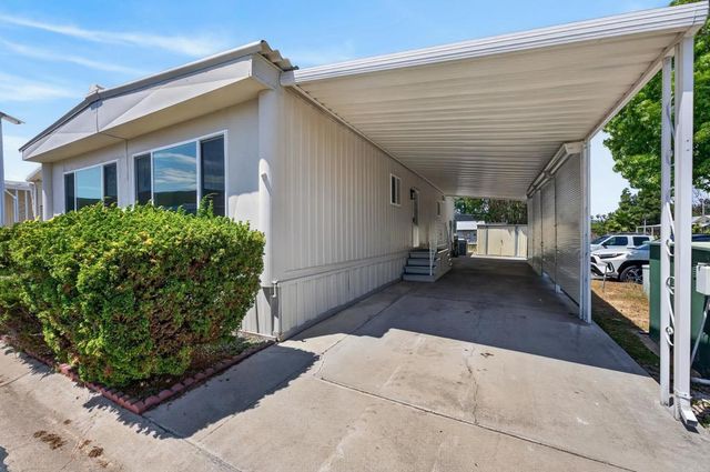 8301 Mission gorge Road 64, Santee, CA 92071
