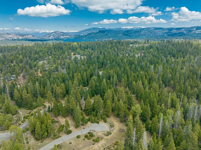 42096 Majestic Lane, Shaver Lake, CA 93664
