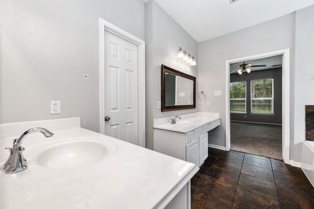 12415 Jamestown Crossing Lane, Humble, TX 77346