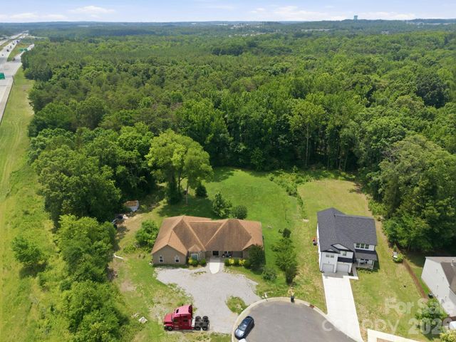 1803 Wilton Gate Drive, Charlotte, NC 28262