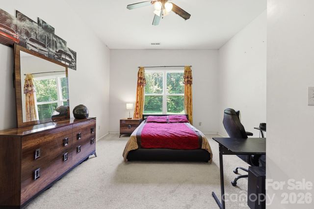 1803 Wilton Gate Drive, Charlotte, NC 28262