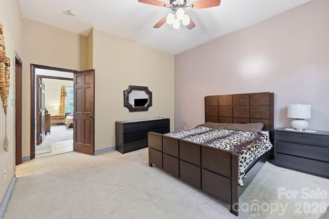 1803 Wilton Gate Drive, Charlotte, NC 28262