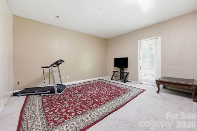 1803 Wilton Gate Drive, Charlotte, NC 28262