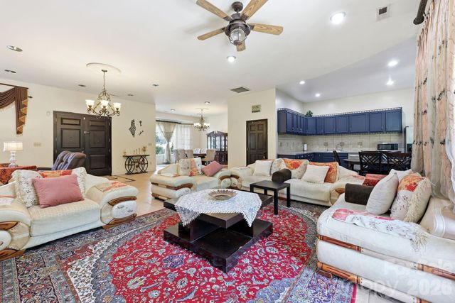1803 Wilton Gate Drive, Charlotte, NC 28262