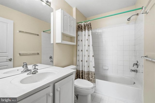 75 SHIPPS WAY, Delanco, NJ 08075