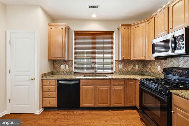 75 SHIPPS WAY, Delanco, NJ 08075